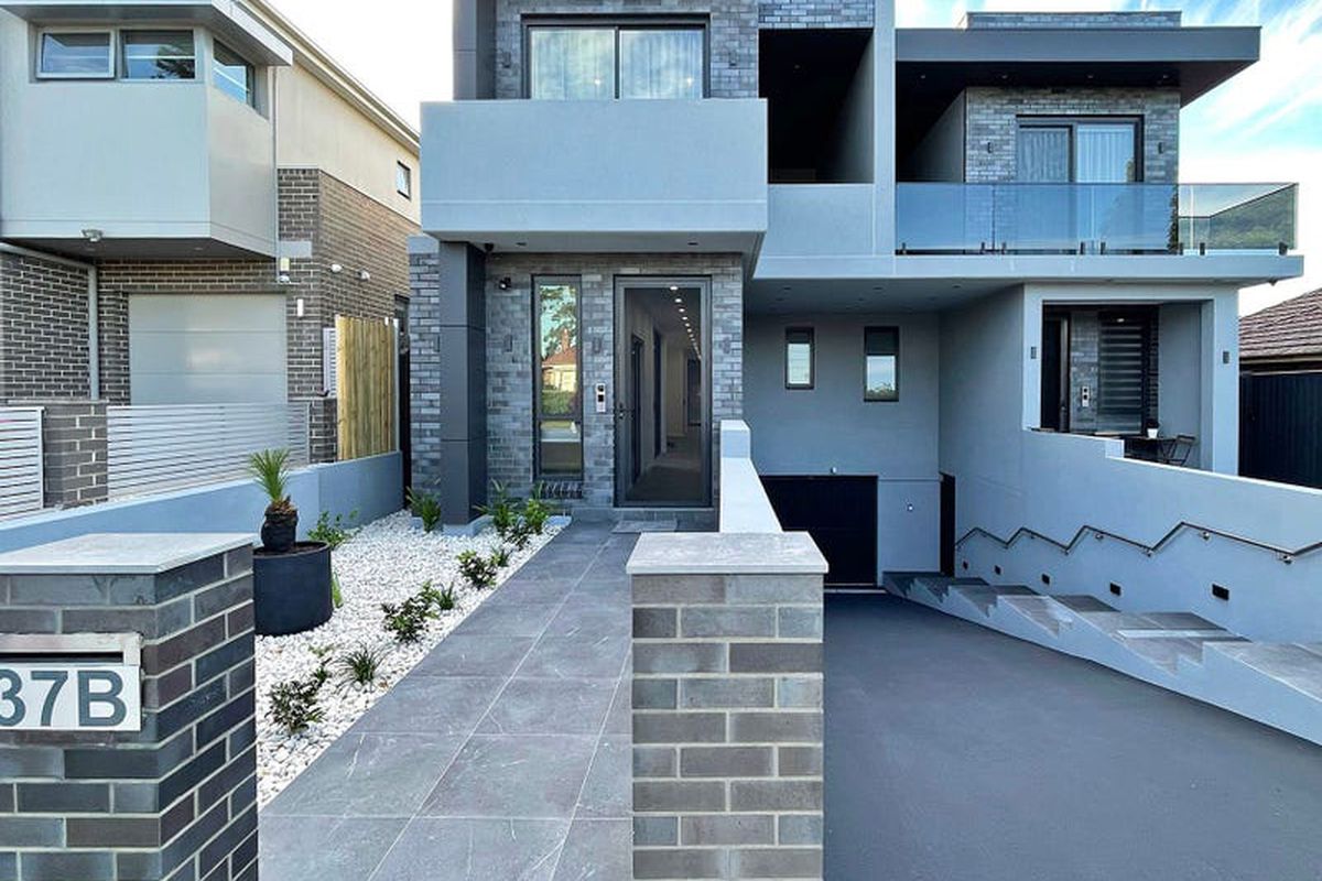 37B Currawang Street, Concord West