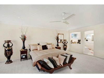 1 Wirra Place, Tewantin