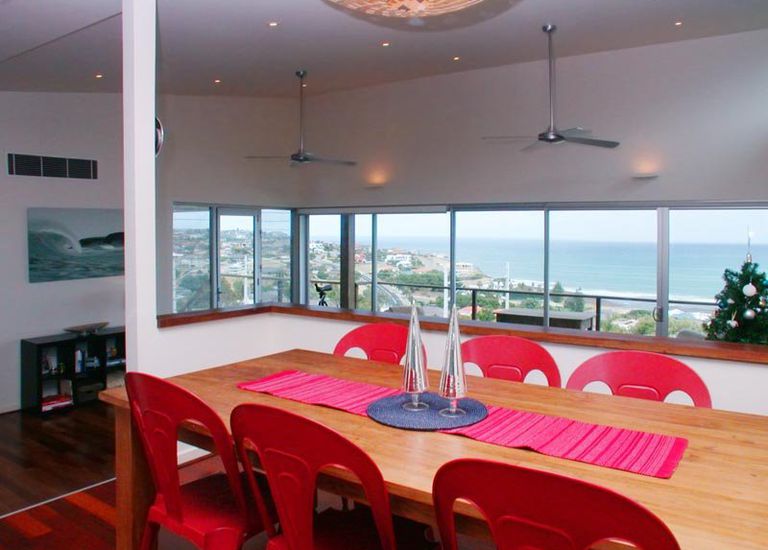 8 Columbia Crescent, Hallett Cove