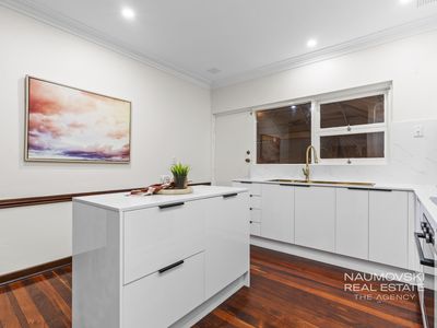 16 Hotchkiss Drive, Balcatta
