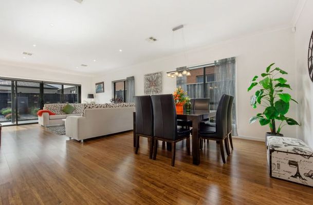 18 Glengarry Place, Craigieburn
