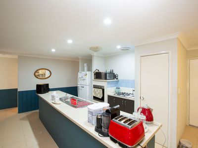 17 Burwood Road, Australind