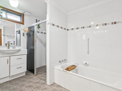 6 Carrington Street, Crookwell