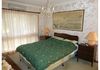 1039 Mitchell Highway, Orange