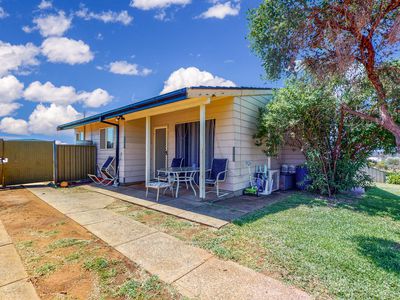 27 Salter Drive, Dubbo