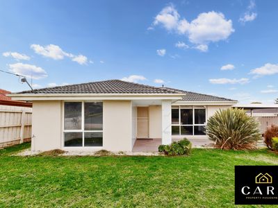 53 Springfield Crescent, Hampton Park