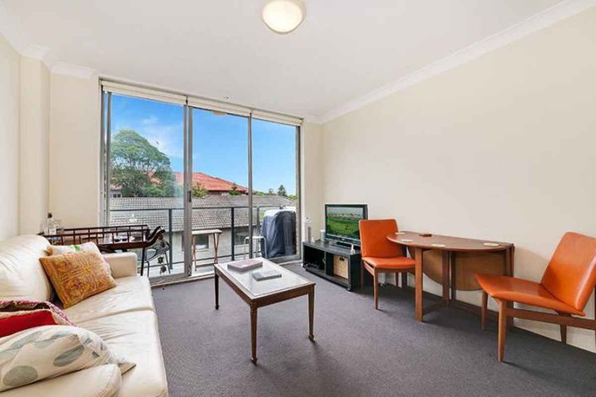 15 / 18 Francis Street, Bondi Beach