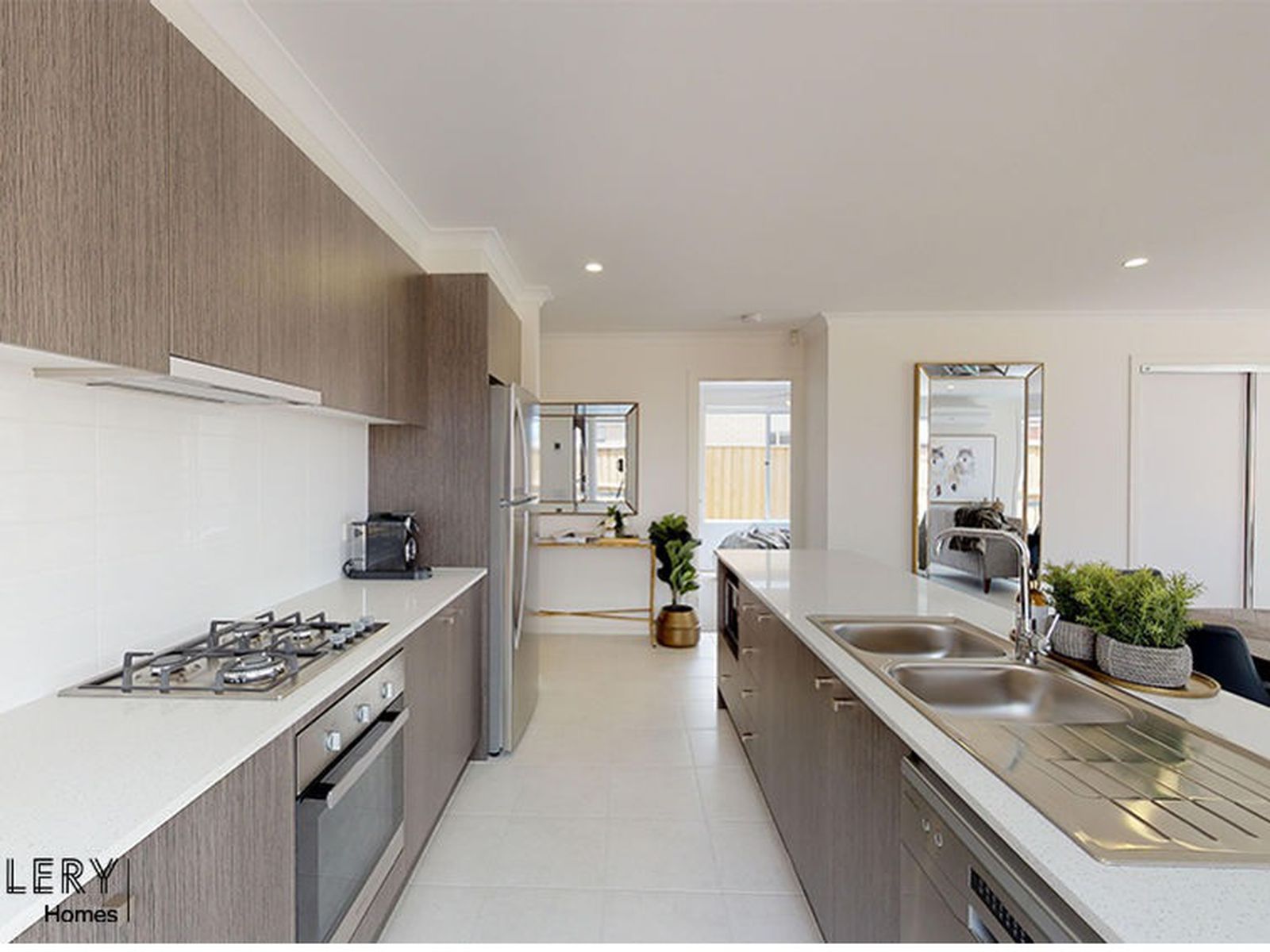 Pure luxury Build - $790k Fixed Price package!