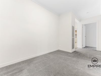 119 Yeungroon Blvd, Clyde North