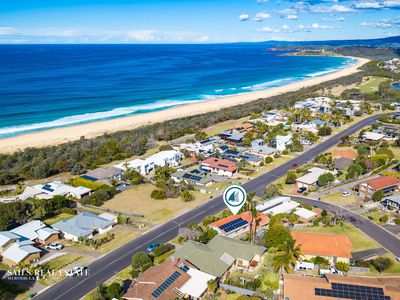 137 Pacific Way, Tura Beach