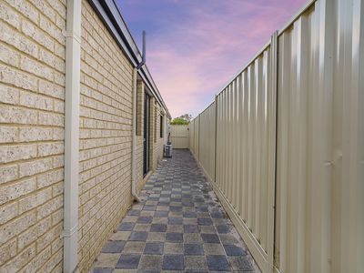 12 Wundu Entrance, South Guildford