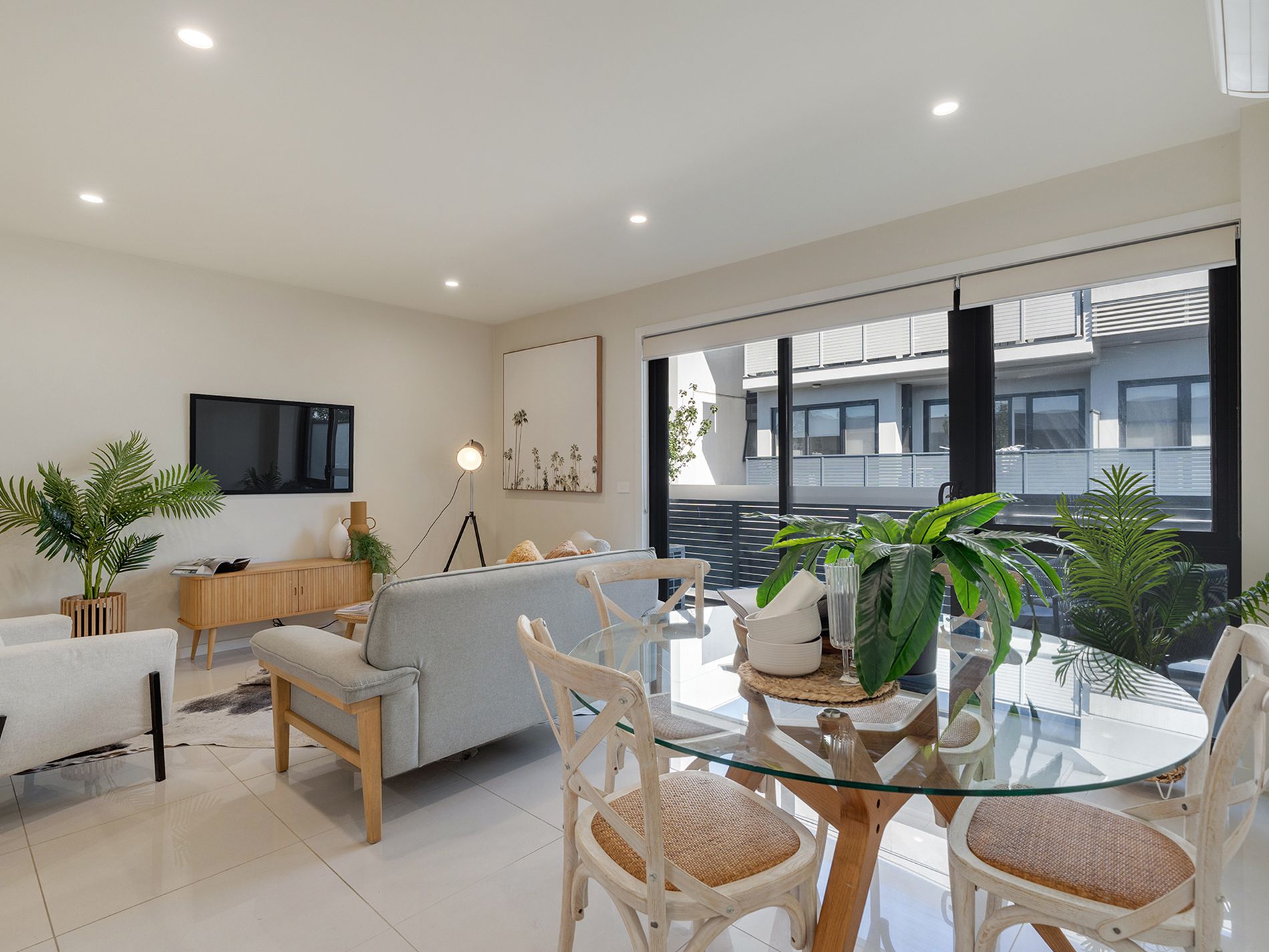 2 / 13 South Street, Hadfield