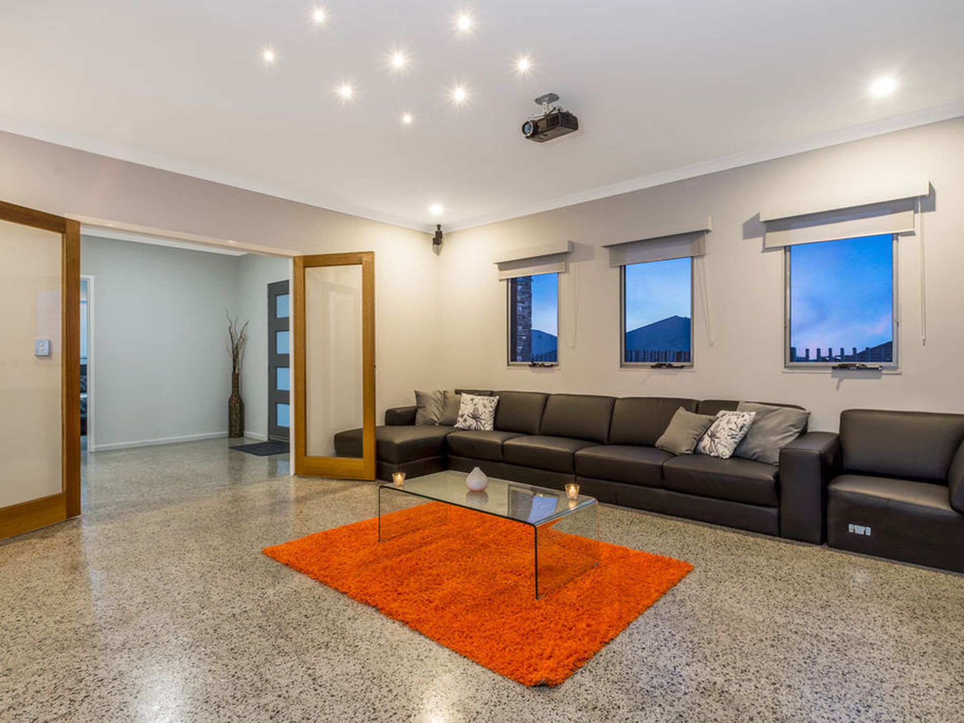 16 Tinsel Street, Yanchep