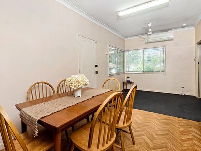 10 Avon Road, North Ryde