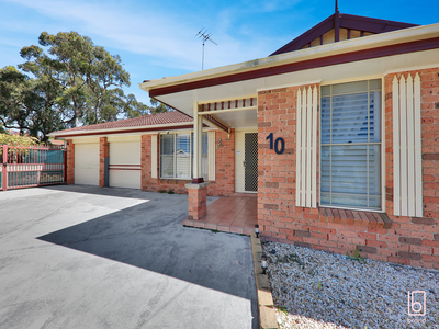 10 Japonica Close, Lake Haven