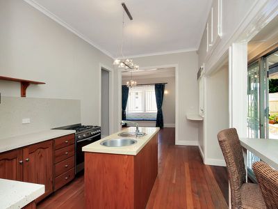 5 Glebe Road, Newtown