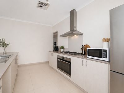 27 Neilson Street, Hammond Park