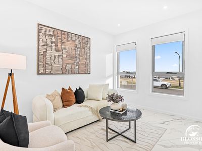 18 Bat Street, Box Hill