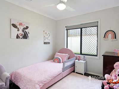 102 Bloomfield Esplanade, South Maclean