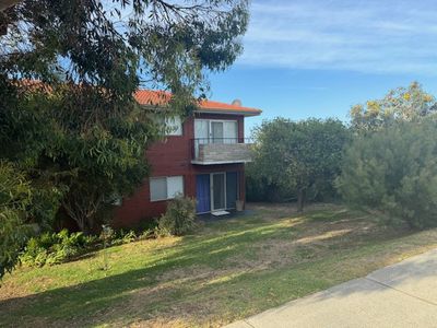 8 / 34 North Beach Road, North Beach