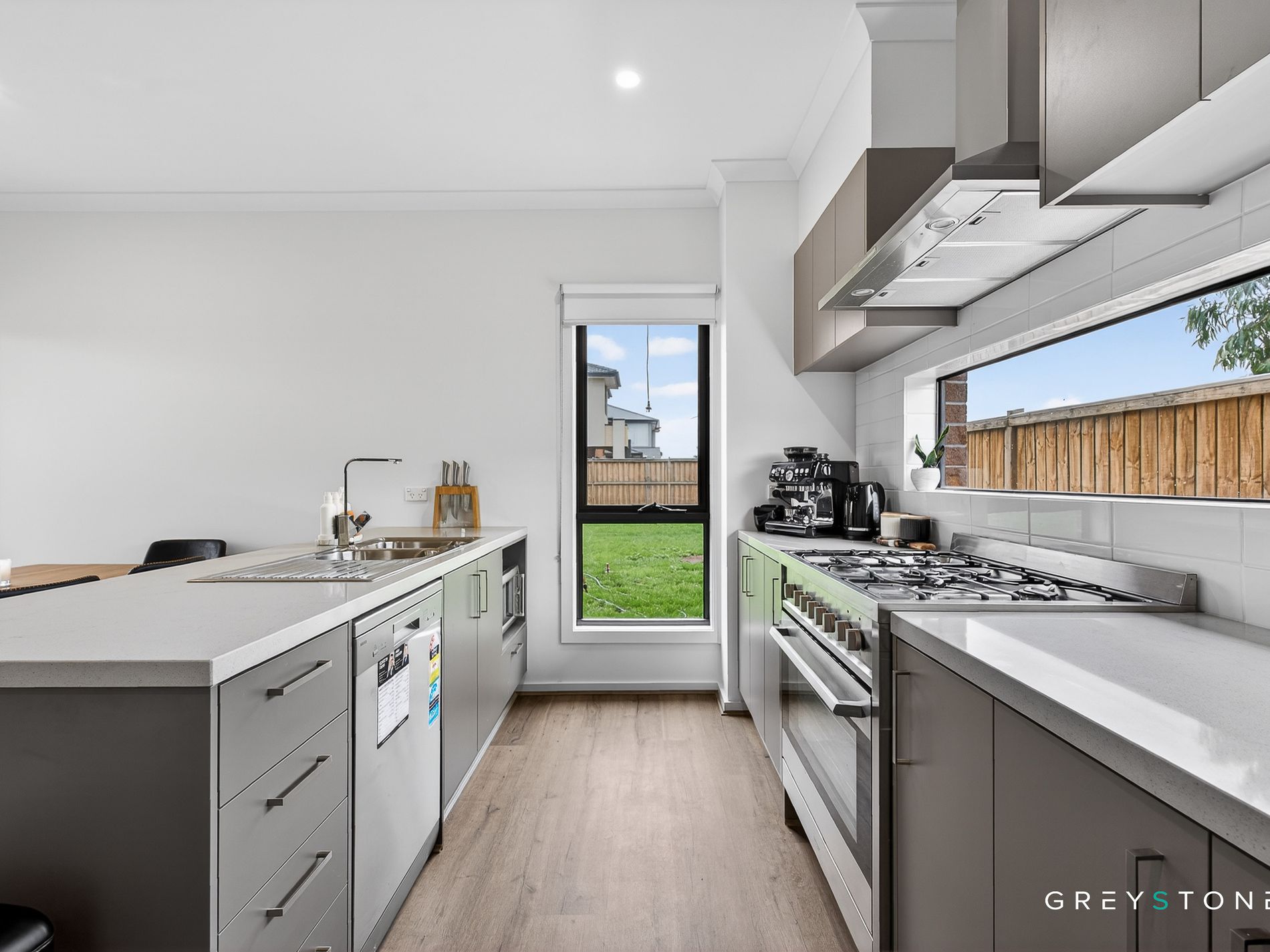 83 Merindah Boulevard, Deanside