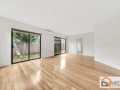 2 / 2 Donnelly Court, Pascoe Vale