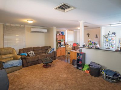 22 Gandawarra Crescent, Newman