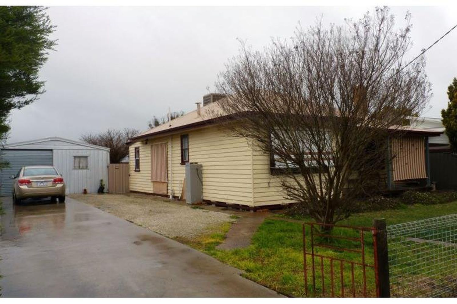 2 Austin Street, Horsham