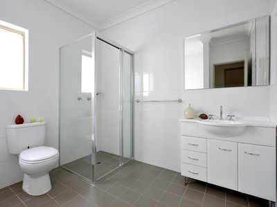 12 / 3 Broe Ave, Arncliffe