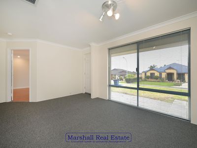 3 Allanbi Circle, Carramar