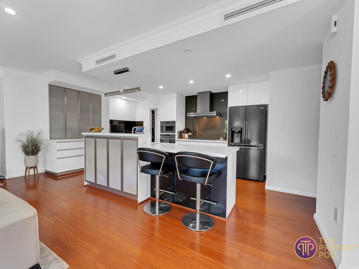 11 The Grandstand, Harrisdale