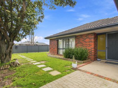 2 King Avenue, Sale