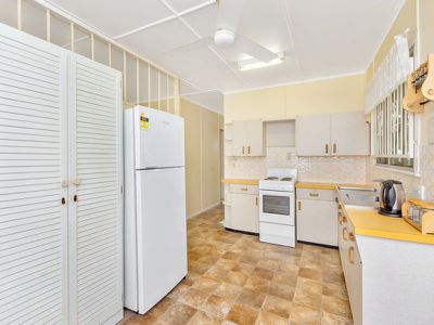 92 Cemetery Road, Eastern Heights