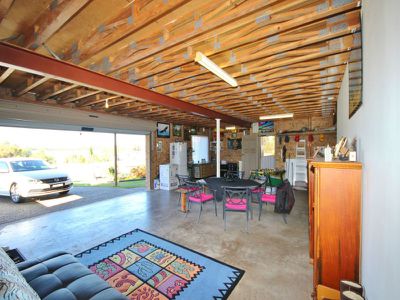 44 Lakeside Drive, Eden