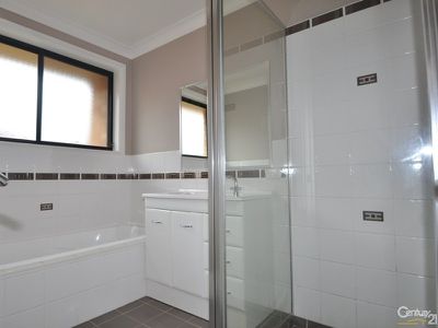 6 Cardiff Arms Avenue, Dubbo
