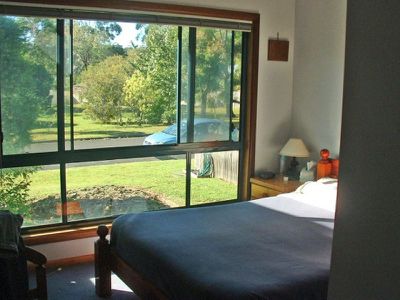 2 Stella Way, Lake Tabourie