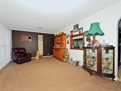 3 Whimbrel Court, Werribee