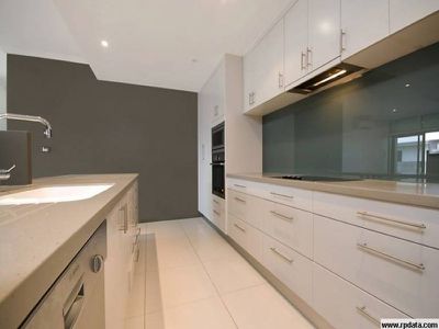 29 Waterlily Circuit, Douglas