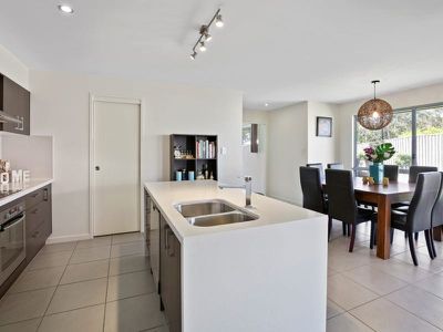 8 Pardon Place, Noosaville