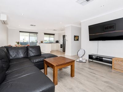 9 Coralie Court, Armadale