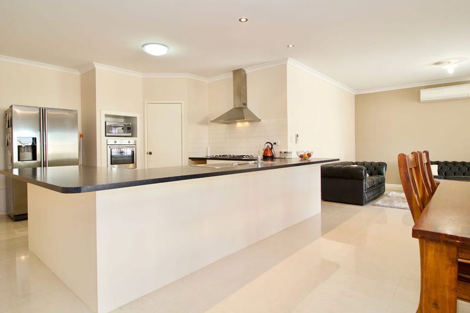4 Forward Street , Baldivis
