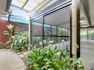 4 Lyndon Close, Bentley Park