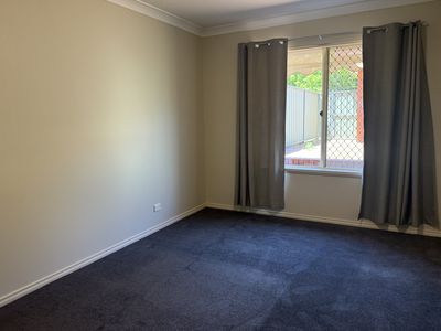 2 / 21 Bandon Street, Forbes