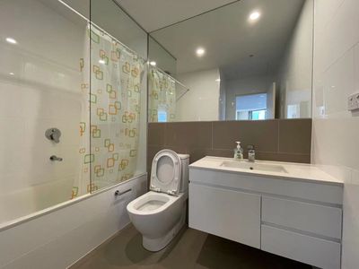 606 / 2 Discovery Point Place, Wolli Creek