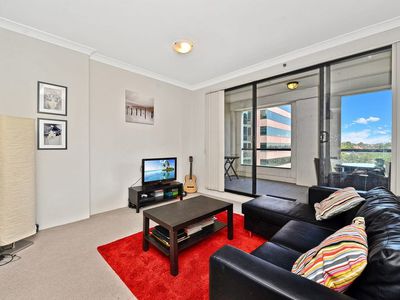 808 / 242 Elizabeth Street, Surry Hills