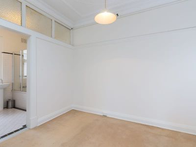 9 / 23 Waiwera Street, Mcmahons Point