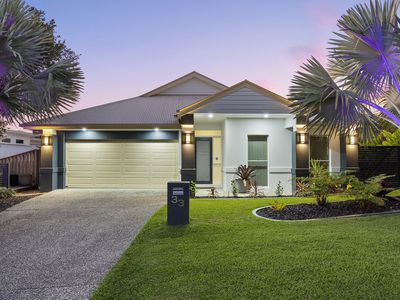 33 Impeccable Circuit, Coomera Waters