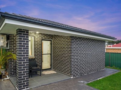 21A Turquoise Crescent, Bossley Park