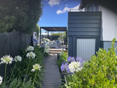 16 Beach Crescent, Waikuku Beach