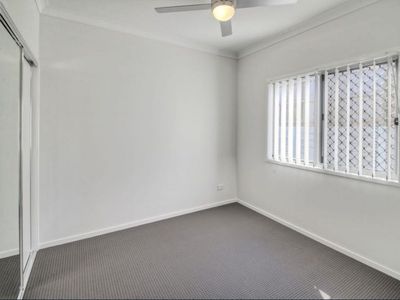 4 Capri Street, Springfield Lakes